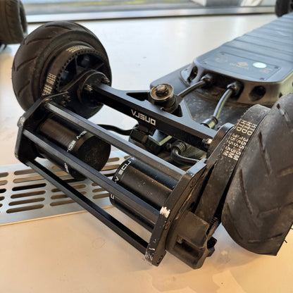 BLACK Carve 3 PRO AT (USED) – 150mm Off-Road Wheels – 111km