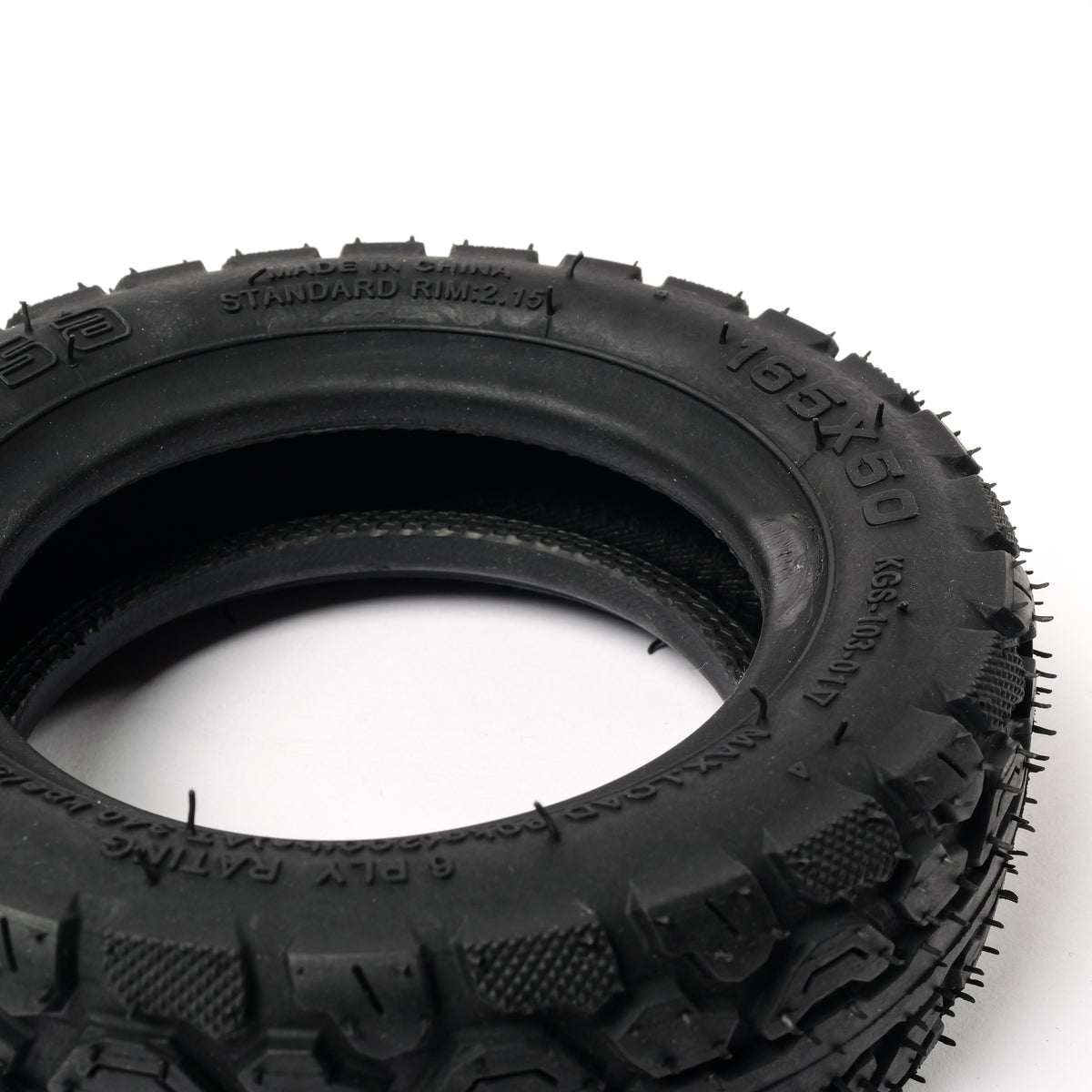 165mm off-road electric skateboard tire with thick reinforced sidewalls and aggressive all-terrain tread pattern
Heavy duty 165mm AT tire for electric skateboards designed for dirt trails, gravel, and off-road riding