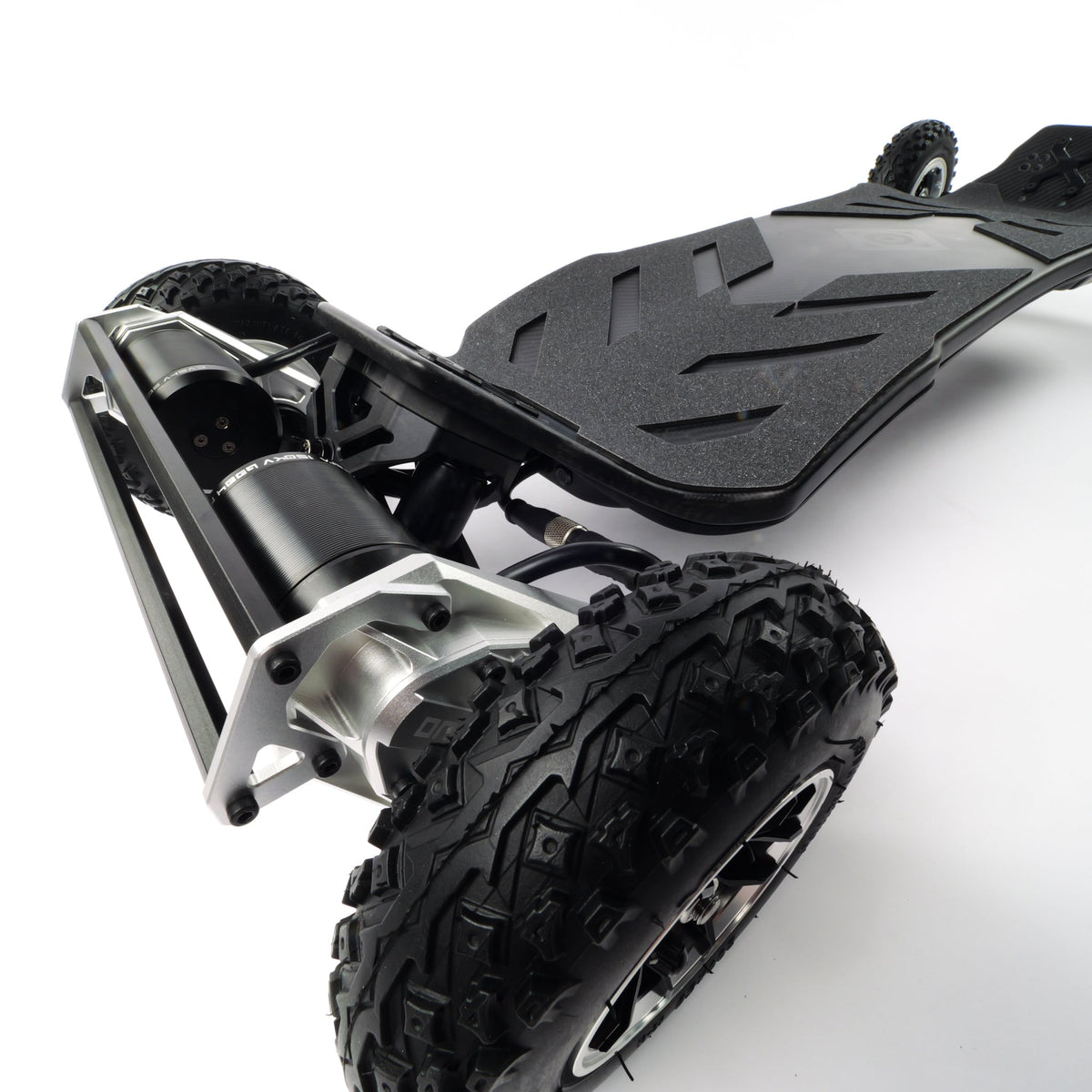 ONSRA VELAR Gear Drive rear truck and gear drive close-up