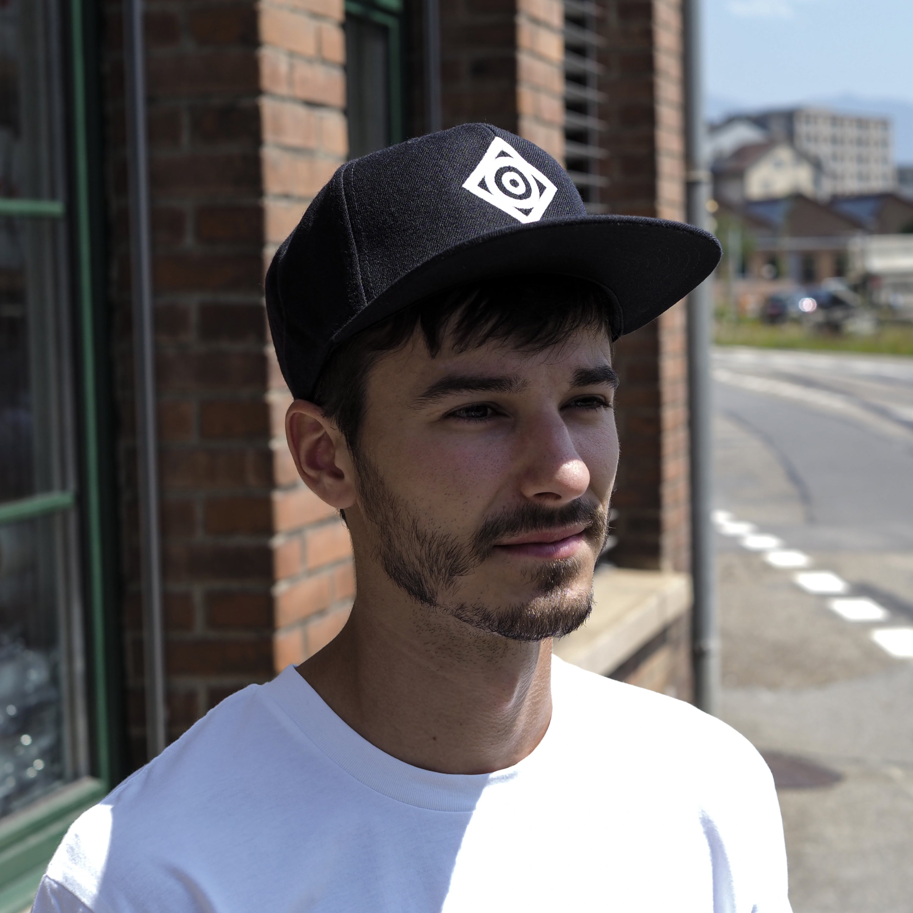 Casquette Snapback avec logo